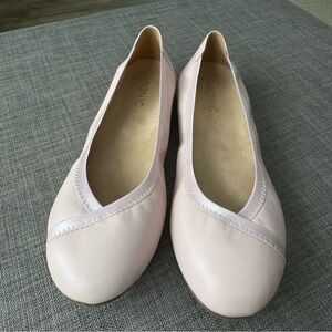 Vionic Carol Women's Soft Pink Flats 7.5 wide nib